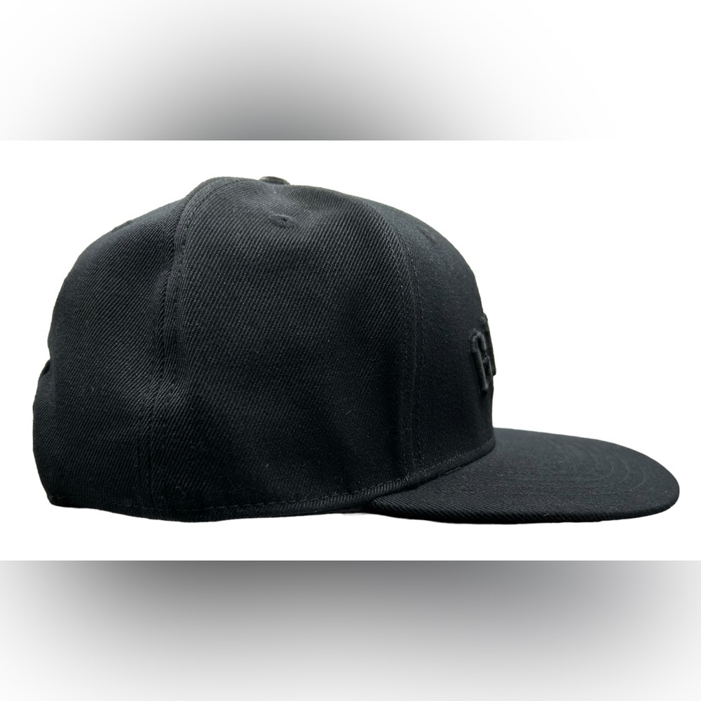 NEW San Francisco Giants PRO STANDARD SnapBack Hat Triple Black Flat Brim Cap - Picture 2 of 8